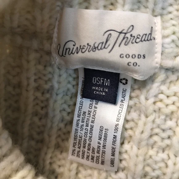 (1350) Universal Thread Women's Cream Sleeveless Knit Vest One Size - Picture 8 of 8